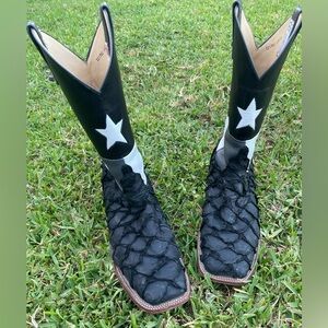 Anderson Bean Matte Black, Texas Flag Big Bass (Pirarucu) Boots